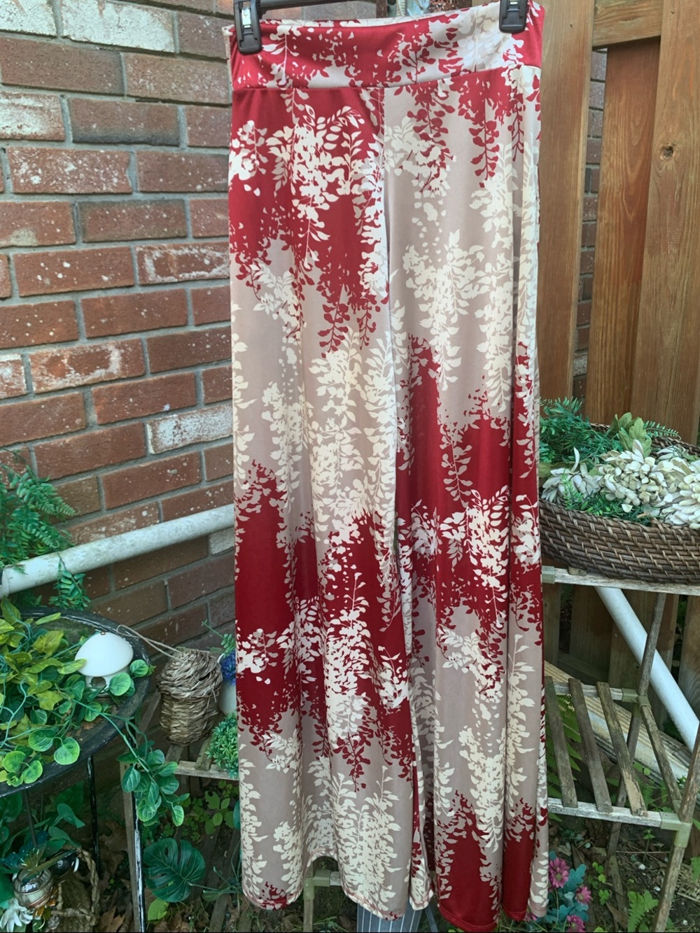 ISH Red and Cream Wide-Leg Floral Pants